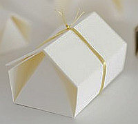 小房子造型简单折纸包装盒diy图解