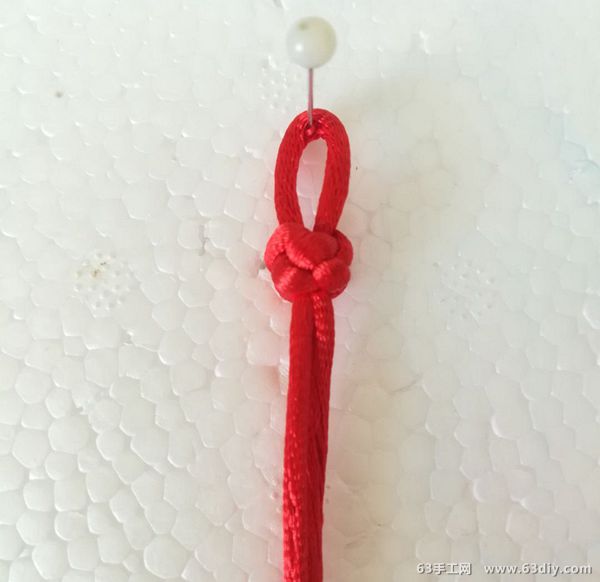 红绳手链 第2步